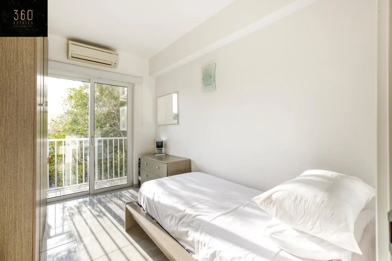 Centre Apt In St Julians/Pv With Spacious Living By 360 Estates Saint Julian's Apartment